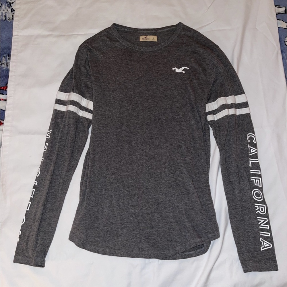 Hollister Gray Long Sleeve